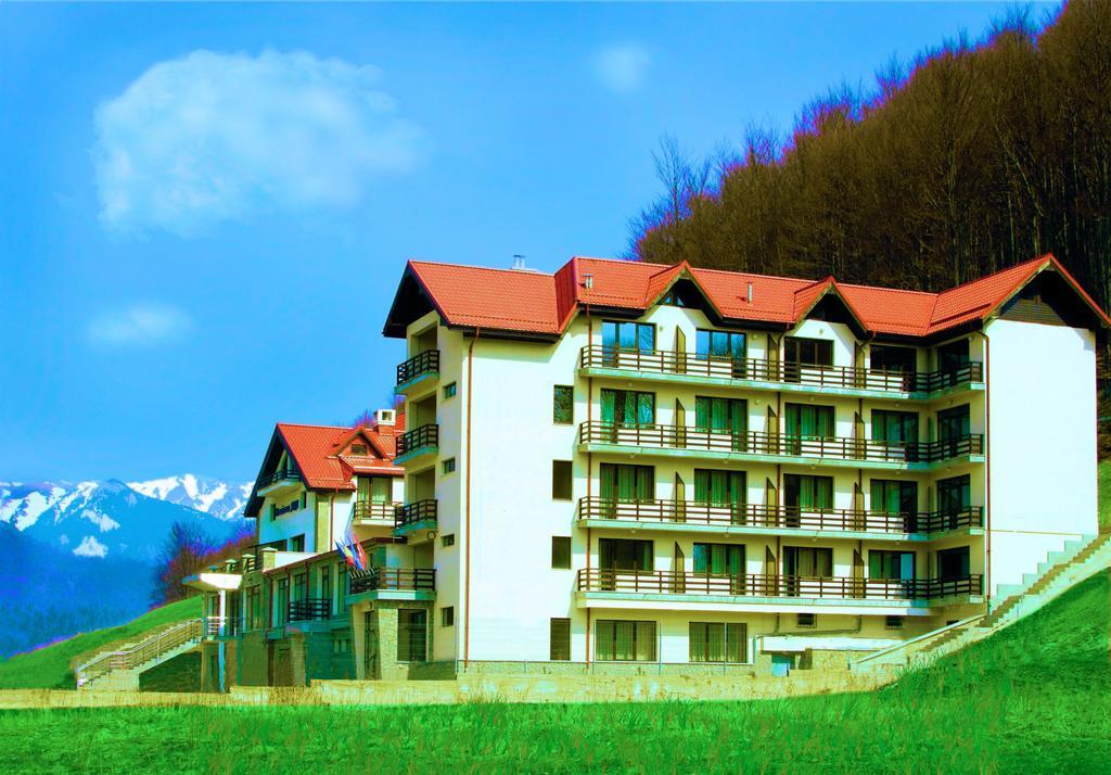 Hotel Floris Cheia  Extérieur photo